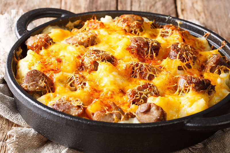RECIPE-IDEAS-BOURBON-WHISKEY-SPIRIT-INFUSED-BRATWURST-SAUSAGE-CHEESY-POTATOES
